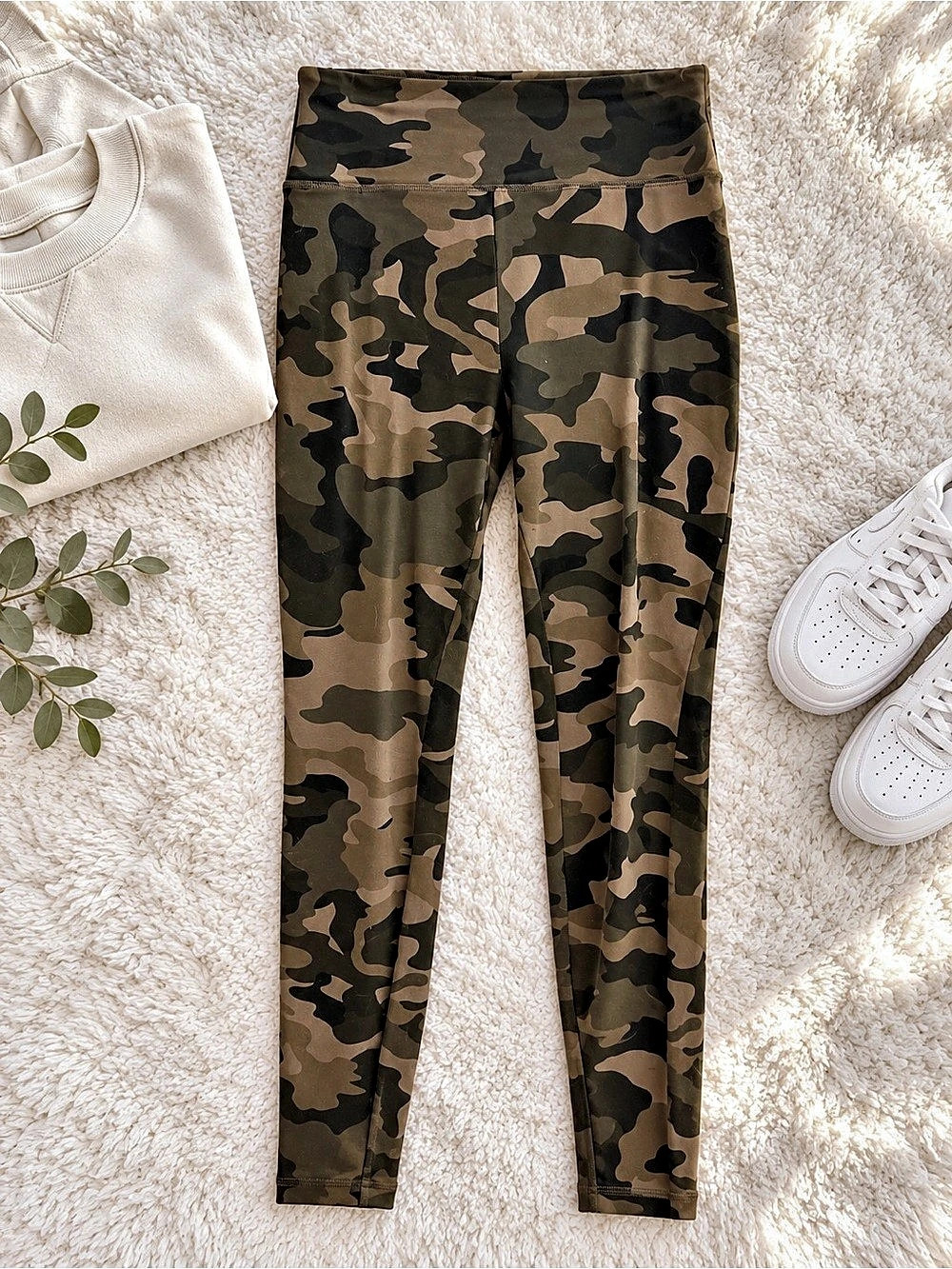 Old Navy Camo Leggings – Size Small